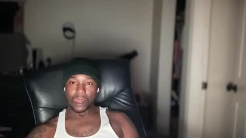 Snapshot of bigbackwoodcali chatting on June 8, 8:37 am bigbackwoodcali online show from June 8, 8:37 am