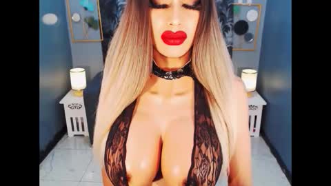 Loraine Cruz online show from May 4, 2:13 pm