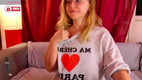 BigBoobsArri online show from December 5, 2:36 pm