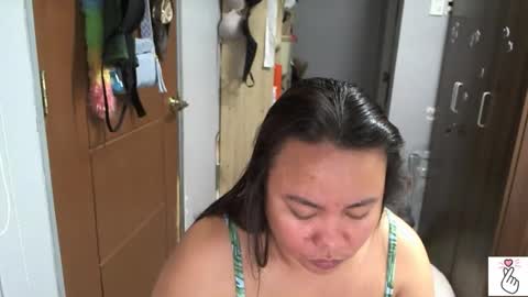 bigboobslyn online show from May 1, 5:06 pm