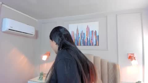 Snapshot of bigboobsnaughty1 chatting on September 26, 10:08 am online show from September 26, 10:08 am