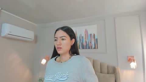 Snapshot of bigboobsnaughty1 chatting on September 30, 10:20 am online show from September 30, 10:20 am