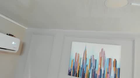 Snapshot of bigboobsnaughty1 chatting on October 31, 10:05 am online show from October 31, 10:05 am