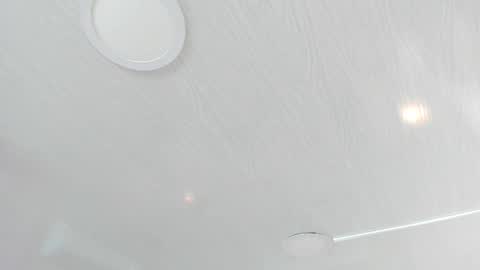   online show from March 30, 10:05 am