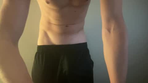 Snapshot of bigbootybrow chatting on November 9, 2:15 pm brow online show from November 9, 2:15 pm