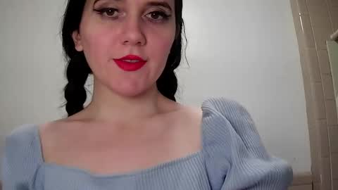 Isabella online show from January 5, 4:04 am