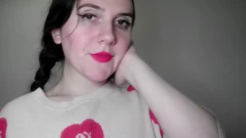 Isabella online show from January 9, 9:27 am