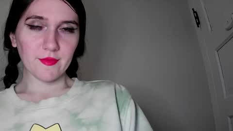 Isabella online show from January 22, 6:52 pm