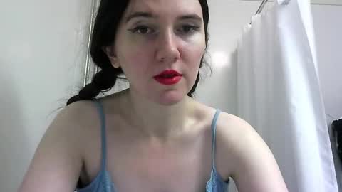 Isabella online show from September 28, 4:40 am