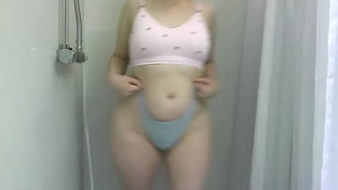 Isabella online show from October 29, 6:37 am