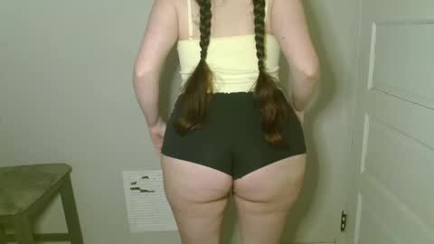 Isabella online show from January 11, 9:14 am