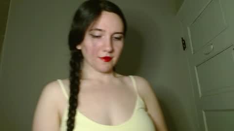 Isabella online show from February 19, 3:46 am