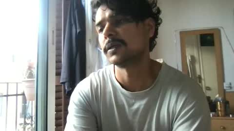 bigbrown_boy online show from May 14, 6:37 pm