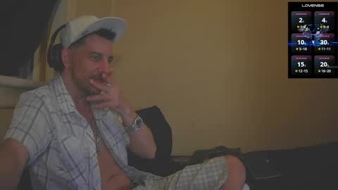 Jon - Im Straight online show from October 18, 6:26 am