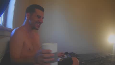 Jon - Im Straight online show from December 1, 5:40 pm