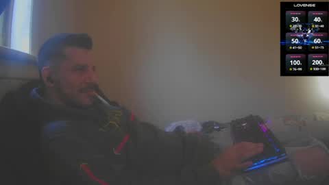 Jon - Im Straight online show from May 13, 4:37 pm