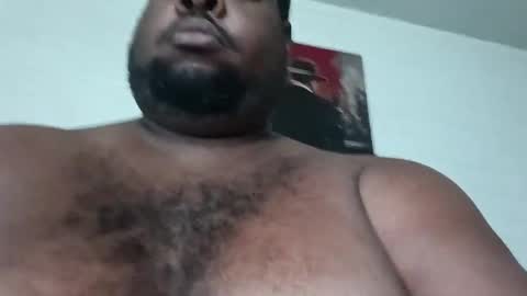 Snapshot of bigchub445 chatting on March 12, 2:52 am MassChub online show from March 12, 2:52 am