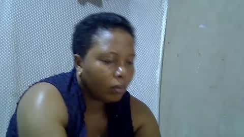 Snapshot of bigclit_wethairypus chatting on July 21, 5:10 am bigclit_wethairypus online show from July 21, 5:10 am