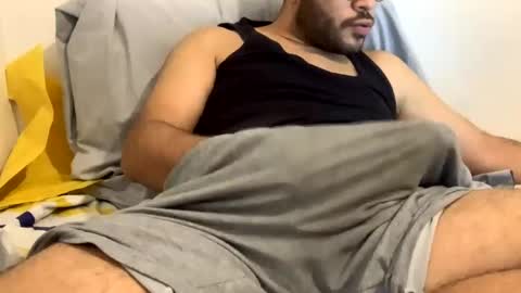 Snapshot of bigcock21cmmmmmm chatting on December 12, 12:44 pm bigcock21cmm online show from December 12, 12:44 pm