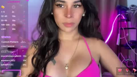 queen amanda online show from October 28, 4:42 pm