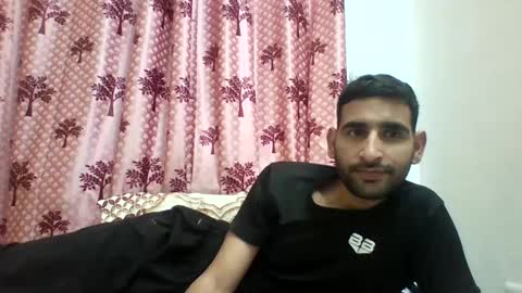 Snapshot of bigcockboy2580 chatting on January 21, 8:30 am akash online show from January 21, 8:30 am