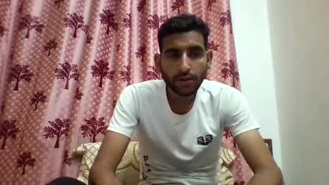 Snapshot of bigcockboy2580 chatting on January 23, 6:35 pm akash online show from January 23, 6:35 pm