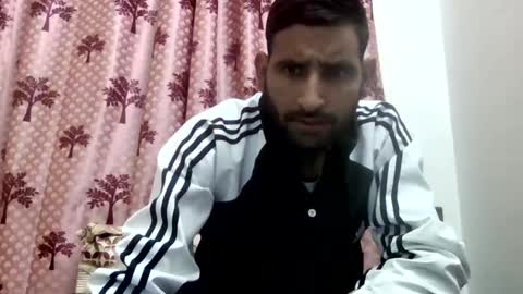 Snapshot of bigcockboy2580 chatting on January 26, 9:19 am akash online show from January 26, 9:19 am