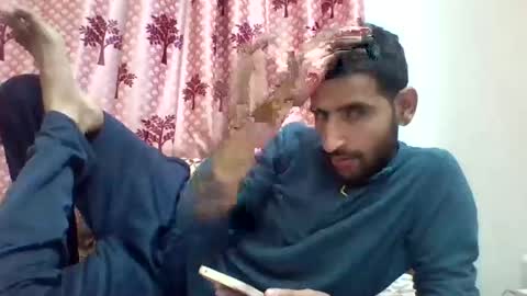 Snapshot of bigcockboy2580 chatting on January 29, 9:01 am akash online show from January 29, 9:01 am