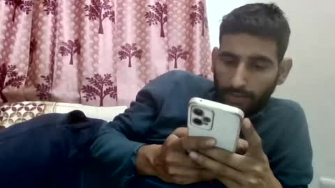 Snapshot of bigcockboy2580 chatting on February 1, 9:43 am akash online show from February 1, 9:43 am