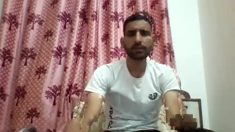 Snapshot of bigcockboy2580 chatting on February 4, 8:56 am akash online show from February 4, 8:56 am