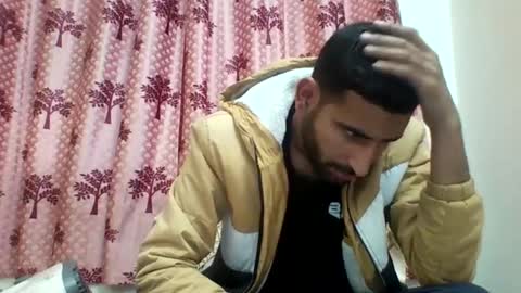 Snapshot of bigcockboy2580 chatting on February 10, 11:04 am akash online show from February 10, 11:04 am