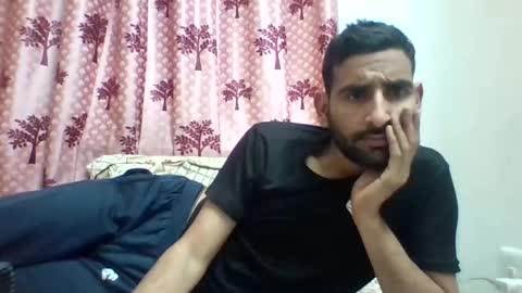 Snapshot of bigcockboy2580 chatting on February 10, 5:19 pm akash online show from February 10, 5:19 pm