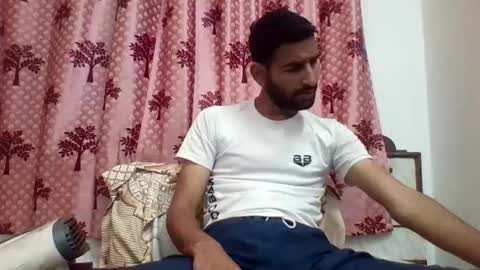 Snapshot of bigcockboy2580 chatting on February 18, 9:10 am akash online show from February 18, 9:10 am