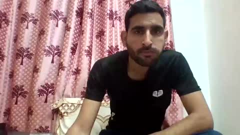 Snapshot of bigcockboy2580 chatting on February 24, 5:53 pm akash online show from February 24, 5:53 pm