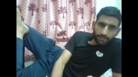 Snapshot of bigcockboy2580 chatting on March 5, 7:49 pm akash online show from March 5, 7:49 pm