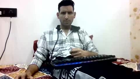 Snapshot of bigcockboy2580 chatting on October 11, 6:39 pm akash online show from October 11, 6:39 pm