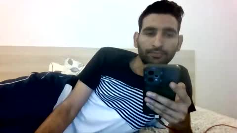 Snapshot of bigcockboy2580 chatting on October 19, 3:40 am akash online show from October 19, 3:40 am