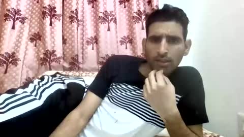 Snapshot of bigcockboy2580 chatting on October 26, 9:15 am akash online show from October 26, 9:15 am