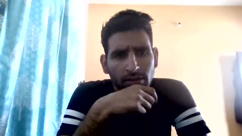 Snapshot of bigcockboy2580 chatting on October 28, 7:45 am akash online show from October 28, 7:45 am