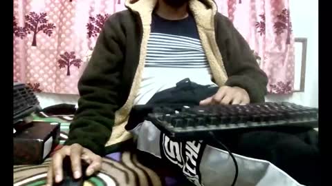 akash online show from December 17, 8:15 pm