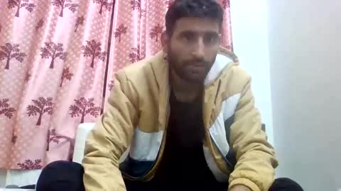 akash online show from February 3, 8:52 am