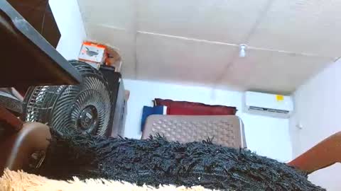 ADHARA DONADO online show from June 3, 2:44 pm