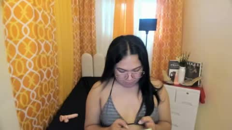 BABY LEXIE online show from May 7, 7:03 am