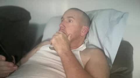 Snapshot of bigcocksuckingslut chatting on December 1, 7:14 pm bigcocksuckingslut online show from December 1, 7:14 pm