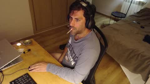 Snapshot of bigcokk34 chatting on November 2, 11:18 pm bigcokk34 online show from November 2, 11:18 pm