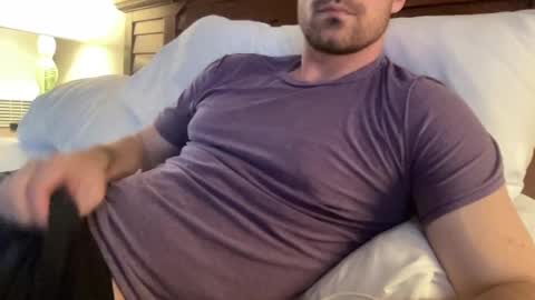 Snapshot of bigcollegecock69690 chatting on January 12, 10:43 pm bigcollegecock69690 online show from January 12, 10:43 pm