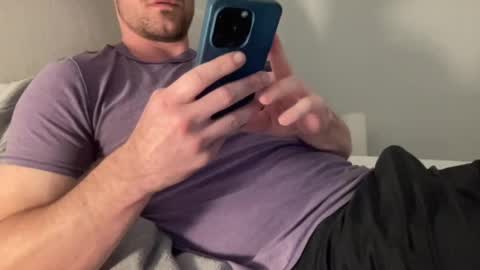 Snapshot of bigcollegecock69690 chatting on January 29, 1:16 am bigcollegecock69690 online show from January 29, 1:16 am