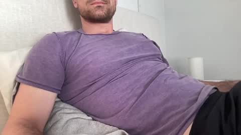 Snapshot of bigcollegecock69690 chatting on February 21, 6:48 pm bigcollegecock69690 online show from February 21, 6:48 pm