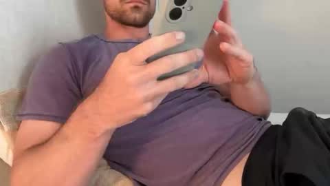 Snapshot of bigcollegecock69690 chatting on April 15, 8:31 pm bigcollegecock69690 online show from April 15, 8:31 pm