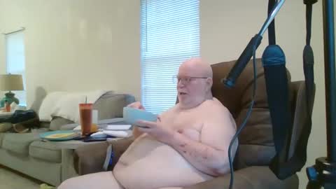 Snapshot of bigcraig123 chatting on February 8, 12:52 pm Craig online show from February 8, 12:52 pm